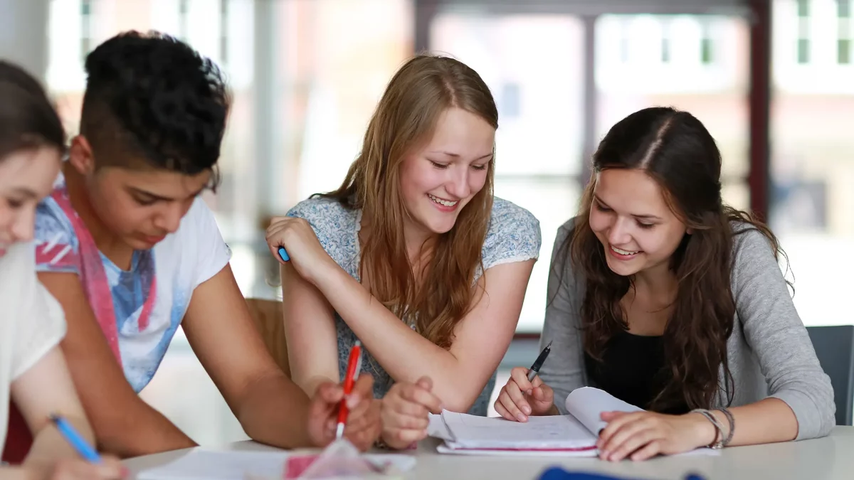 Schüler © christian schwier adobestock 56720726 16zu9